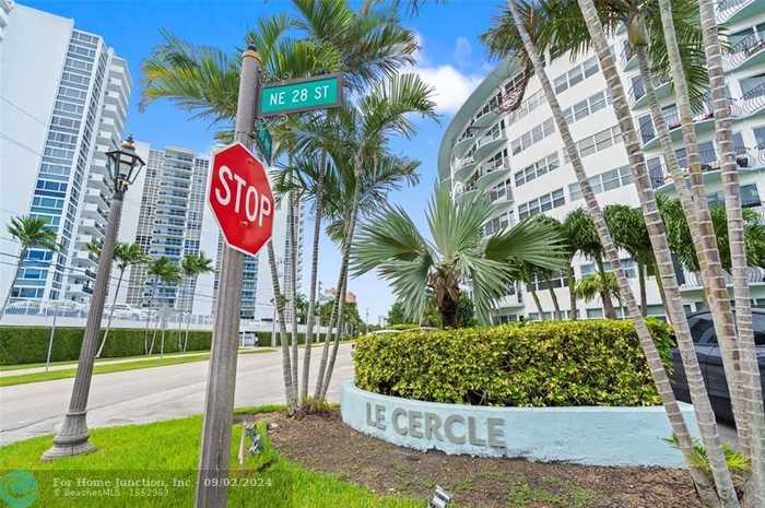 photo 46: 3250 NE 28th St Unit 111, Fort Lauderdale FL 33308