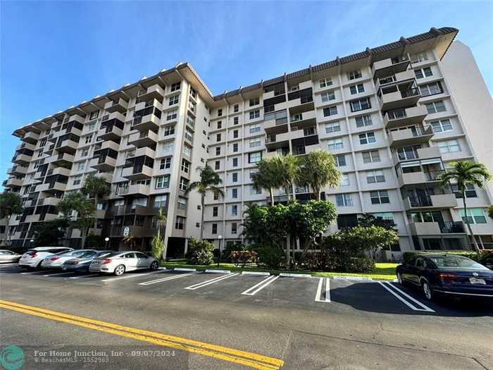 photo 1: 777 S Federal Hwy Unit RPH11, Pompano Beach FL 33062