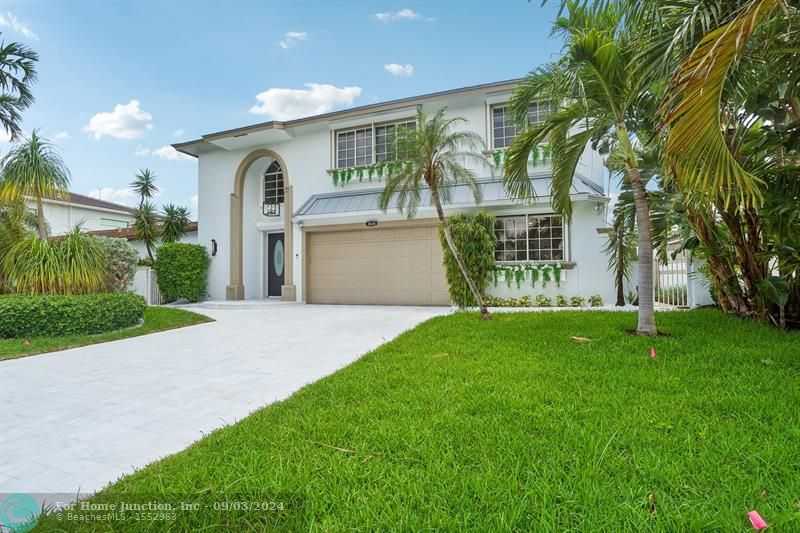 photo 3: 2636 SE 13 Ct, Pompano Beach FL 33062