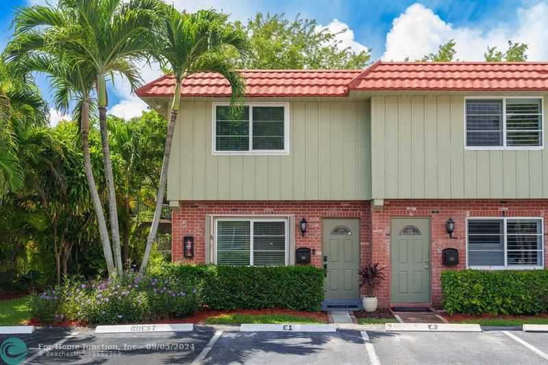 photo 3: 188 NE 20th Ct Unit 1E, Wilton Manors FL 33305