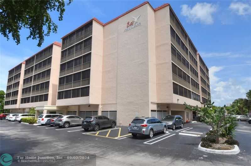 photo 1: 740 S Federal Hwy Unit 206, Pompano Beach FL 33062