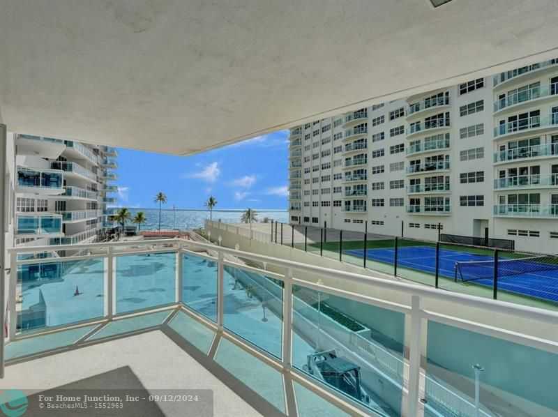 photo 3: 3430 Galt Ocean Dr Unit 311, Fort Lauderdale FL 33308