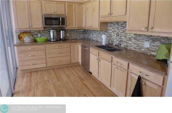 photo 38: 1301 E Hillsboro Blvd Unit 104, Deerfield Beach FL 33441