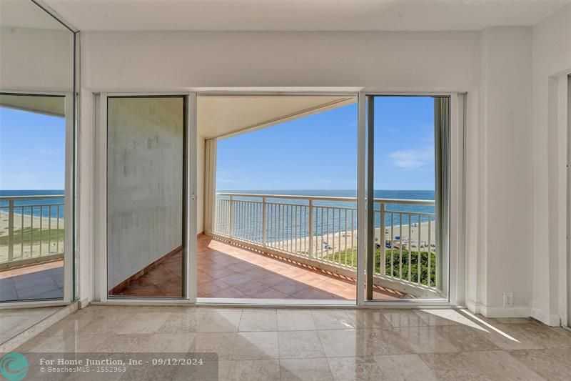 photo 3: 710 N OCEAN BL Unit 910, Pompano Beach FL 33062