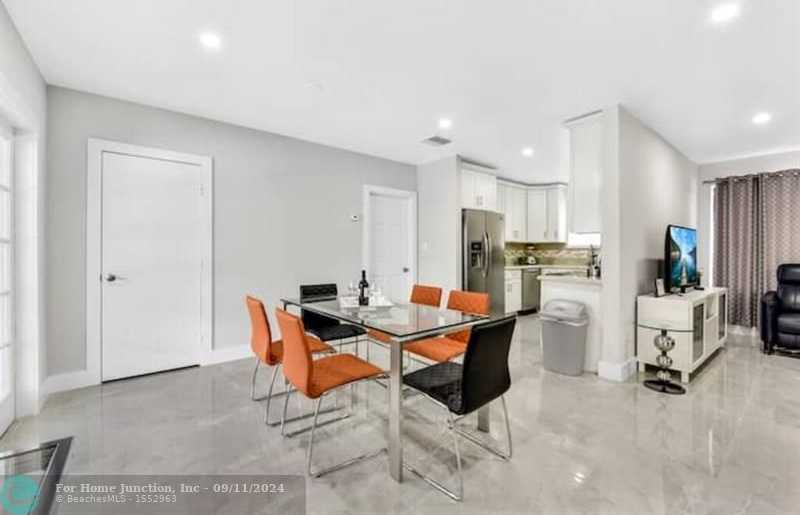 photo 3: 2600 SE 1st Court, Pompano Beach FL 33062