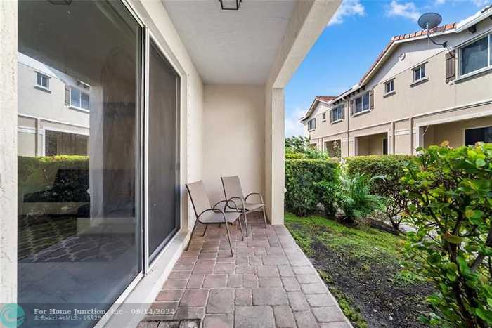 photo 38: 375 SE 1st Way, Deerfield Beach FL 33441