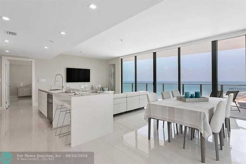 photo 3: 730 N Ocean Blvd Unit 1705, Pompano Beach FL 33062