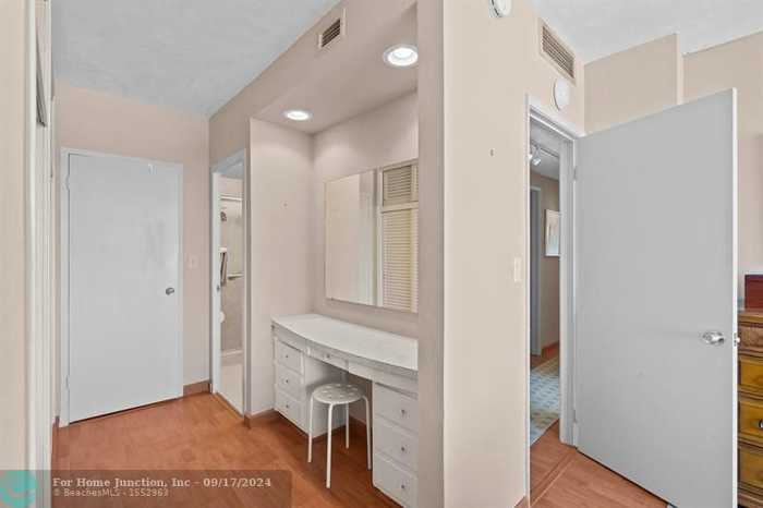 photo 44: 3300 NE 36th St Unit 902, Fort Lauderdale FL 33308