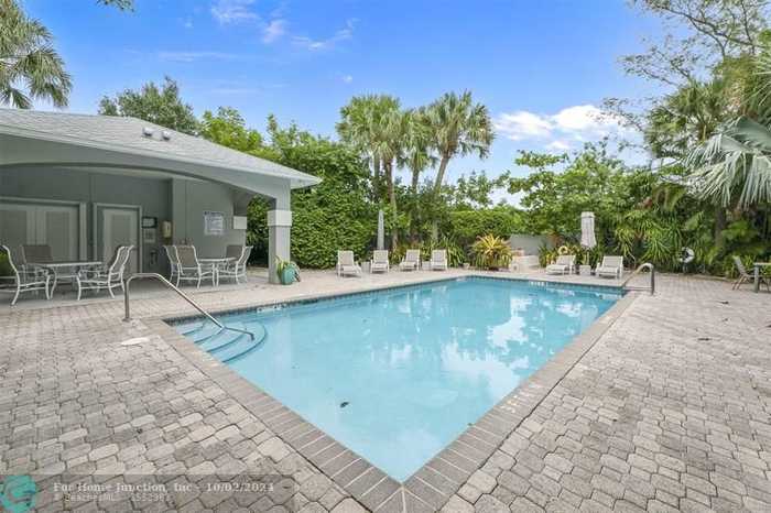 photo 47: 2004 Riverside Pl Unit 5, Wilton Manors FL 33305