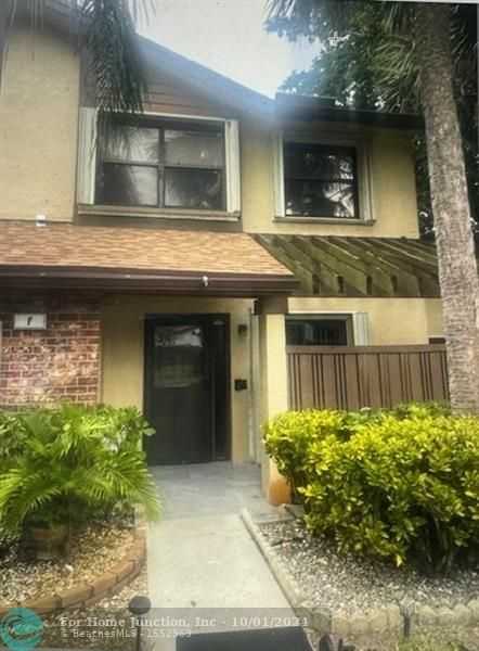 photo 1: 3965 - F Cocoplum Cir Unit 3694, Coconut Creek FL 33063