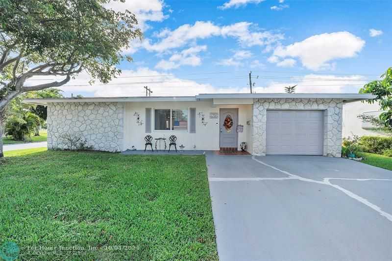 photo 1: 1700 NW 70th Lane, Margate FL 33063