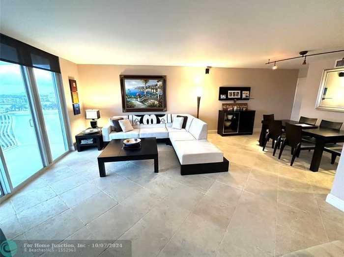 photo 1: 1 Las Olas Circle Unit 605, Fort Lauderdale FL 33316