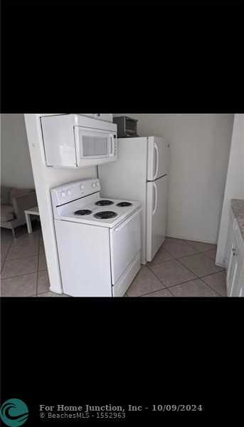 photo 3: 916 SE 12th Ct #1-2, Fort Lauderdale FL 33316