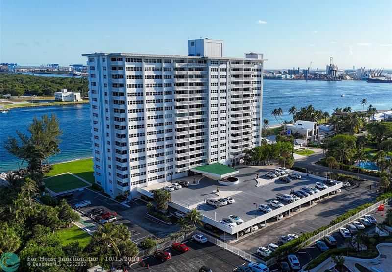 photo 3: 2100 S Ocean Dr Unit 11B, Fort Lauderdale FL 33316