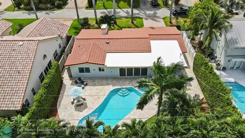 photo 3: 2020 NE 32nd Ave, Fort Lauderdale FL 33305