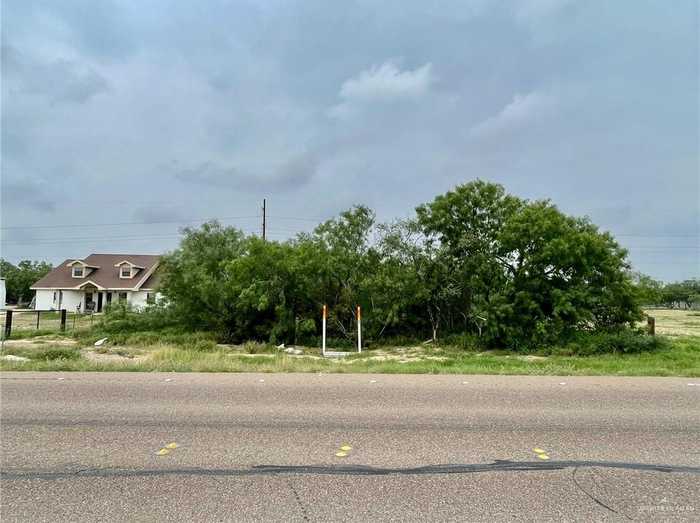 photo 1: 2917 N US Highway 83 Street, Roma TX 78584