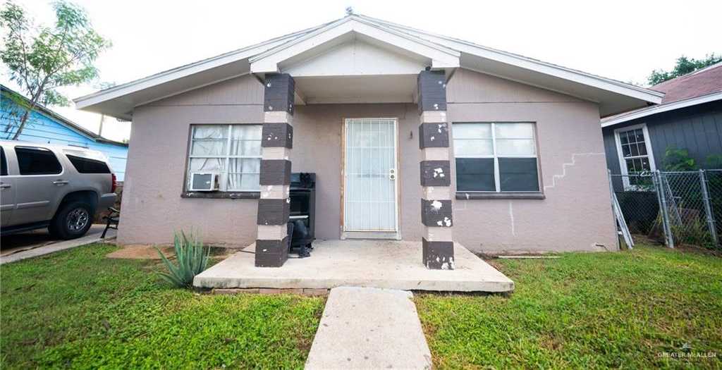 photo 2: 909 S 17 1/2 Street, McAllen TX 78501