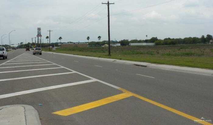 photo 2: 400 N US Highway 281, Edinburg TX 78539