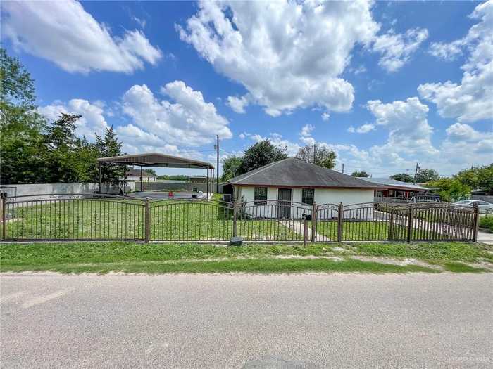 photo 1: 1001 W Houston Street, Rio Grande City TX 78582