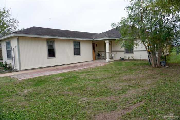 photo 2: 321 Rafael Street, Sullivan City TX 78595