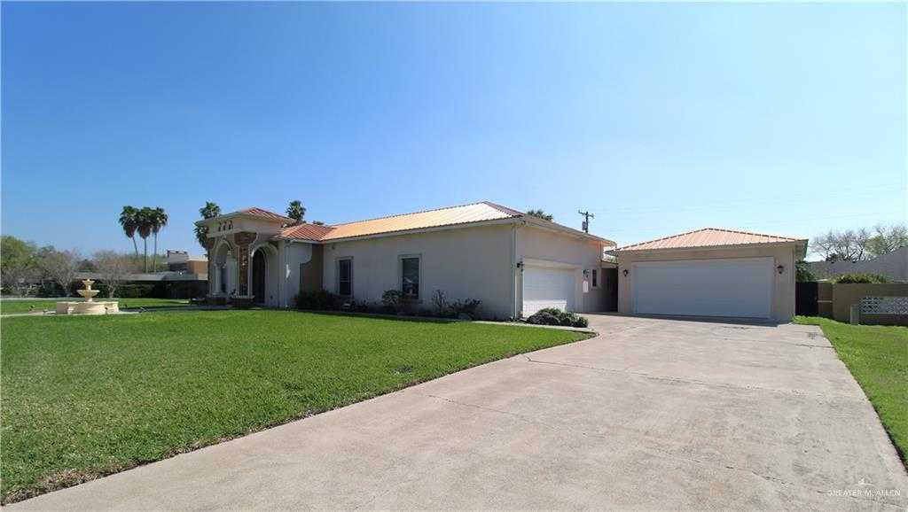 photo 3: 1409 W Iris Avenue, McAllen TX 78501