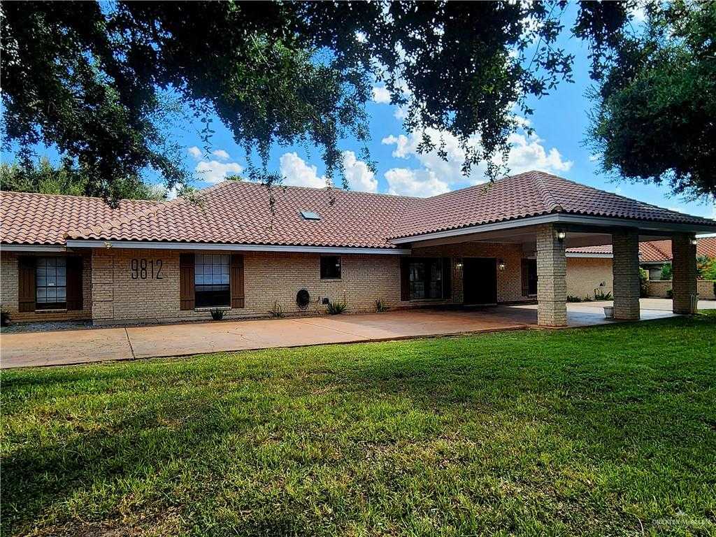 photo 1: 9812 Las Palmas Drive, McAllen TX 78504