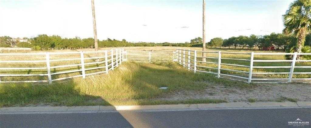 photo 2: 8704 N 10th Street, McAllen TX 78504