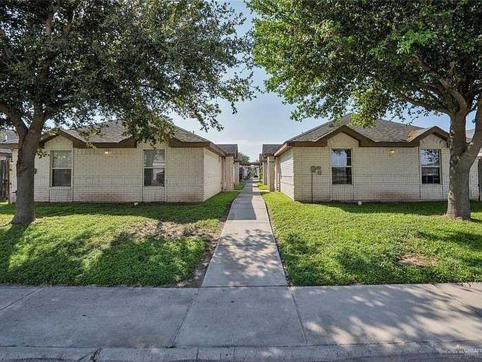 photo 2: 1615 Nassau Street, Edinburg TX 78541