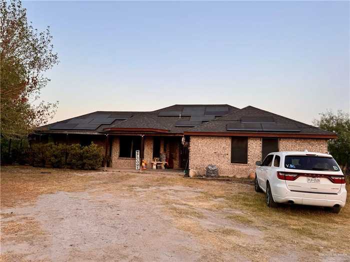 photo 1: 564 N La Paloma Street, Rio Grande City TX 78582