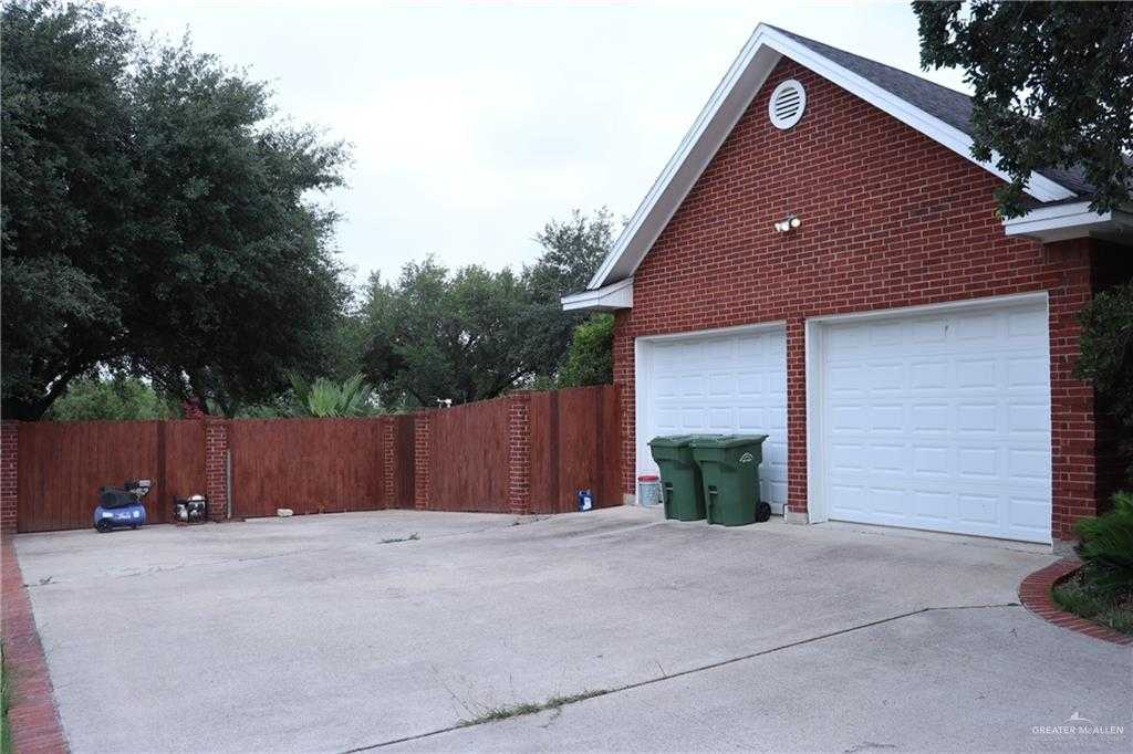 photo 3: 155 Mimosa Street, Rio Grande City TX 78582