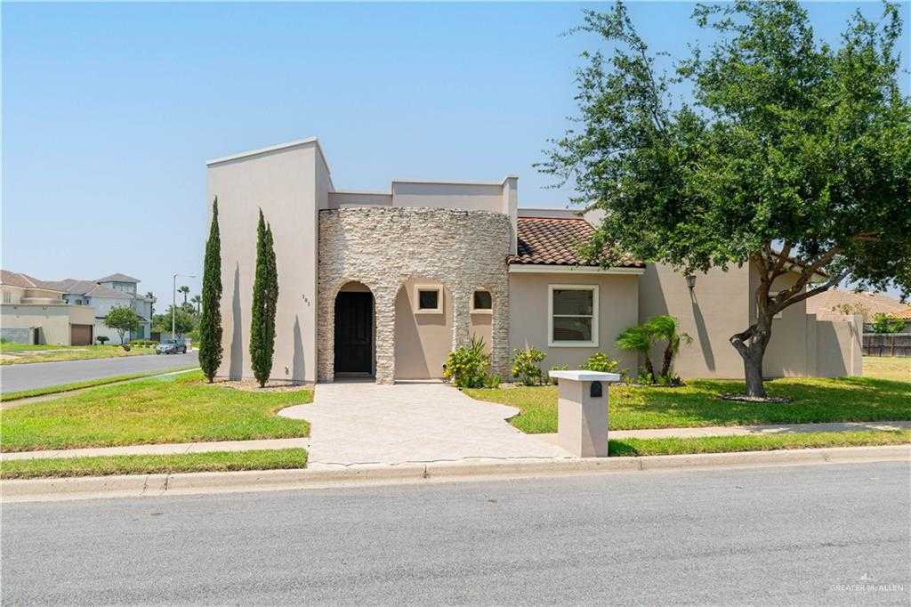 photo 1: 101 E Auburn Avenue, McAllen TX 78504