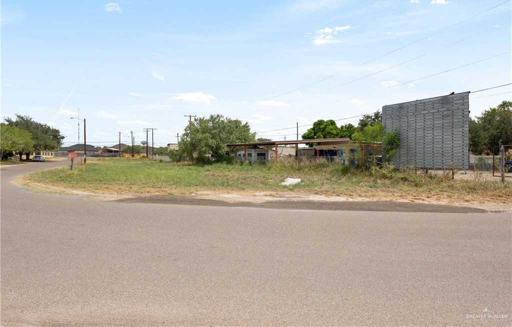 photo 1: N Pope Street, Rio Grande City TX 78582