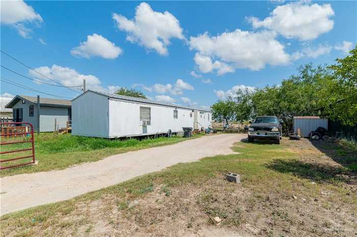 photo 2: 717 VFW Avenue, Elsa TX 78543