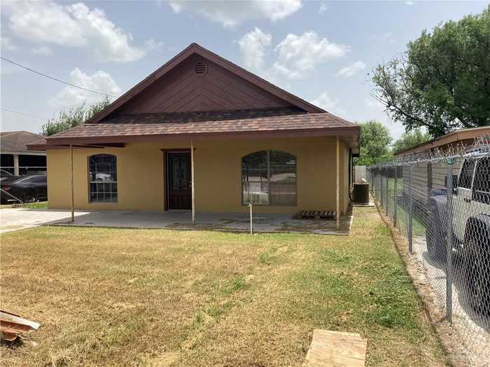 photo 1: 712 E 2nd Street, Sullivan City TX 78595