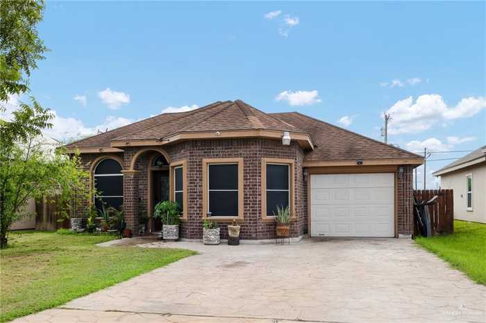 photo 1: 5912 Reymundo Street, Edinburg TX 78542