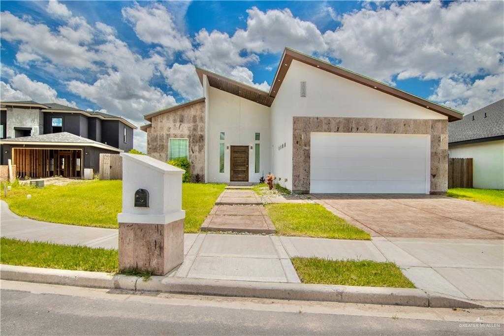 photo 1: 1912 E Ridgeway Circle, Edinburg TX 78542