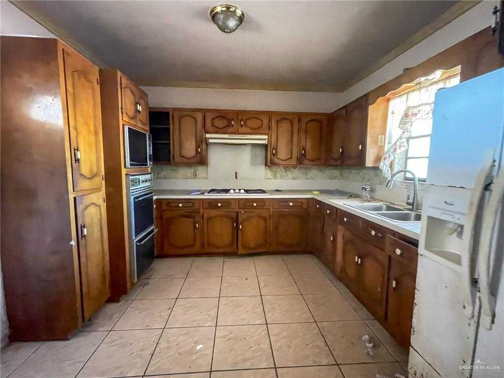 photo 3: 89 S 649 Lane, Rio Grande City TX 78582