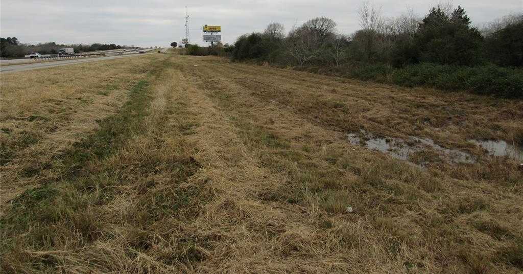 photo 2: I-10 Frontage Road, Cat Spring TX 78933