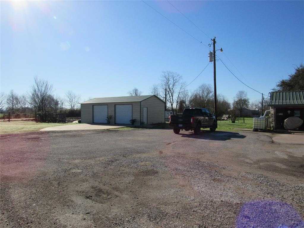 photo 3: 37395 Fm 1488 Road, Hempstead TX 77445