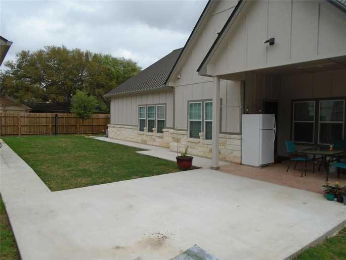 photo 18: 1401 Ward Bend Street, Sealy TX 77474