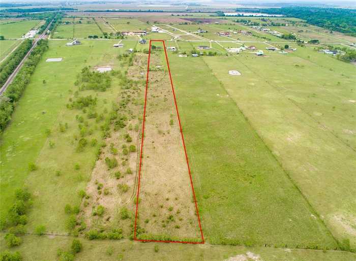 photo 2: 1644 County Road 615, Dayton TX 77535