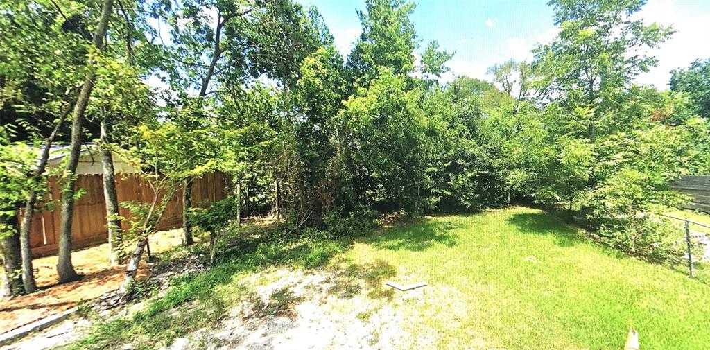 photo 1: 3210 Hyacinth Street, Houston TX 77009