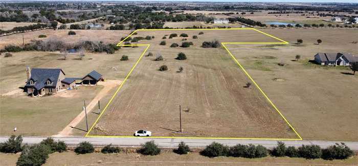 photo 2: 8412 Hillboldt Road, Cat Spring TX 78933