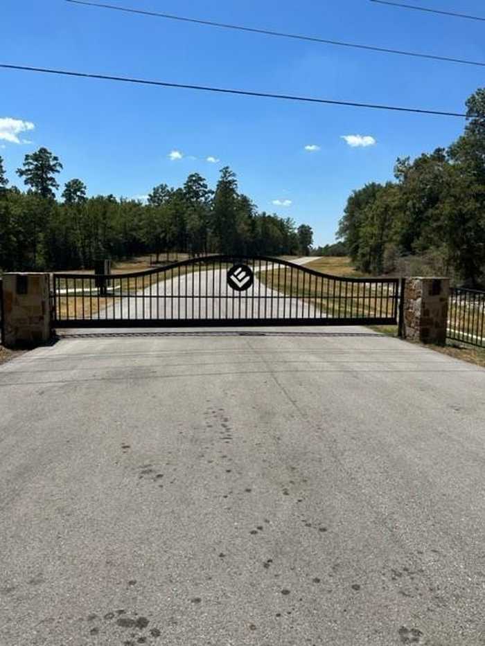 photo 2: Westview - 20 Acres, Huntsville TX 77320