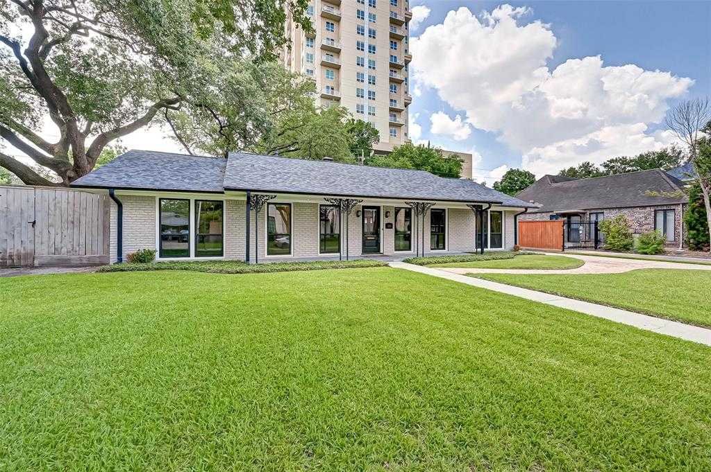 photo 2: 5231 Chesapeake Way, Houston TX 77056