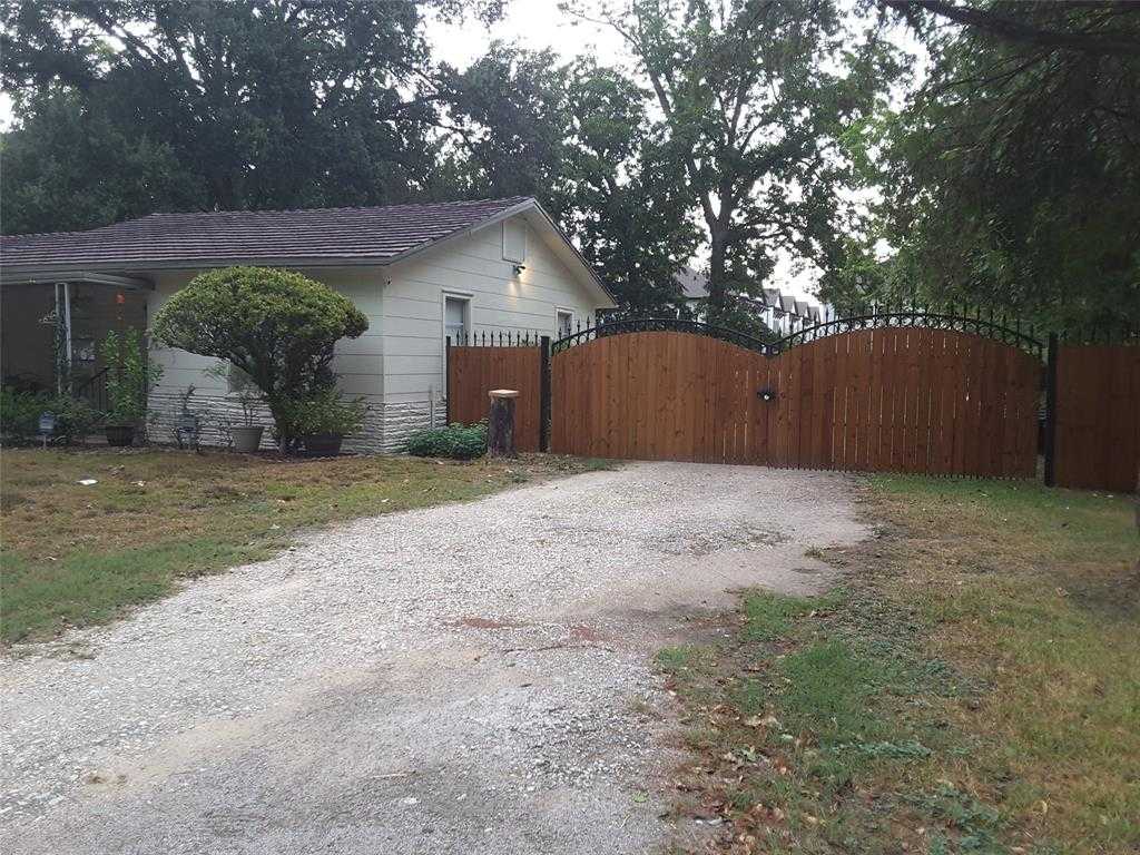 photo 3: 2132 Blalock Road, Houston TX 77080