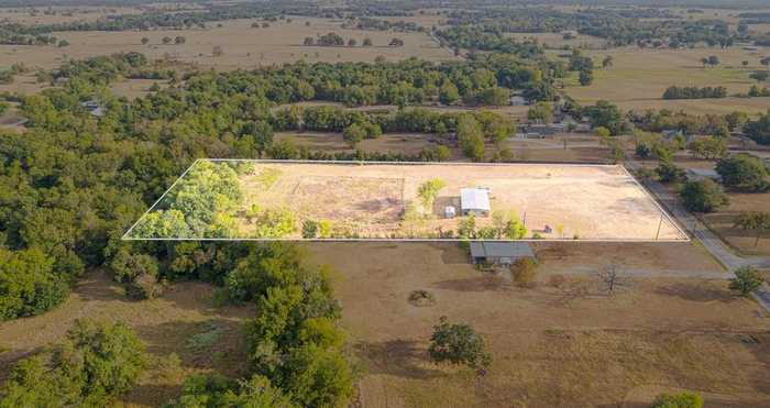 photo 2: 1313 Greenbriar Road, Madisonville TX 77864