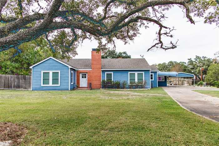 photo 1: 603 S Mccarty Avenue, Eagle Lake TX 77434