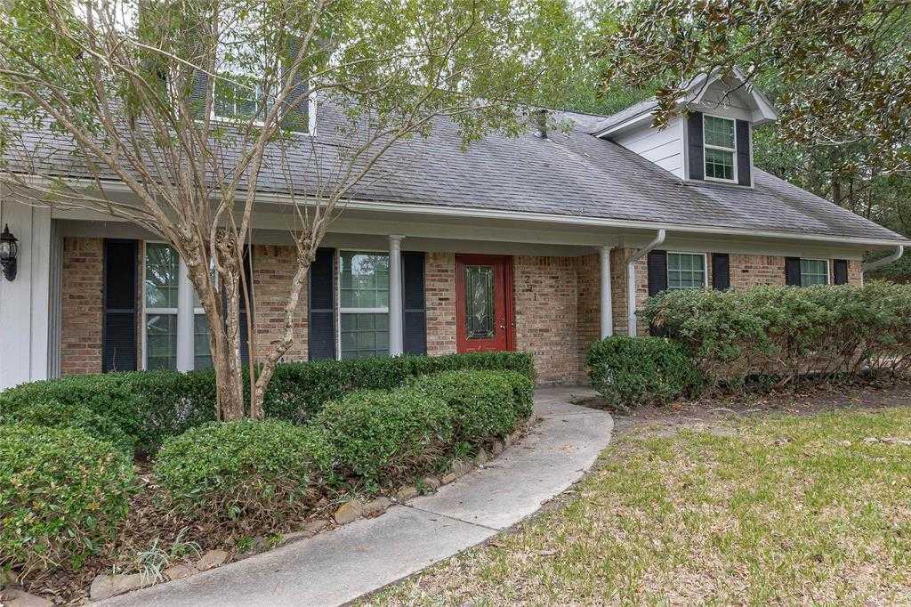 photo 1: 211 Dogwood Lane, Village Mills TX 77663