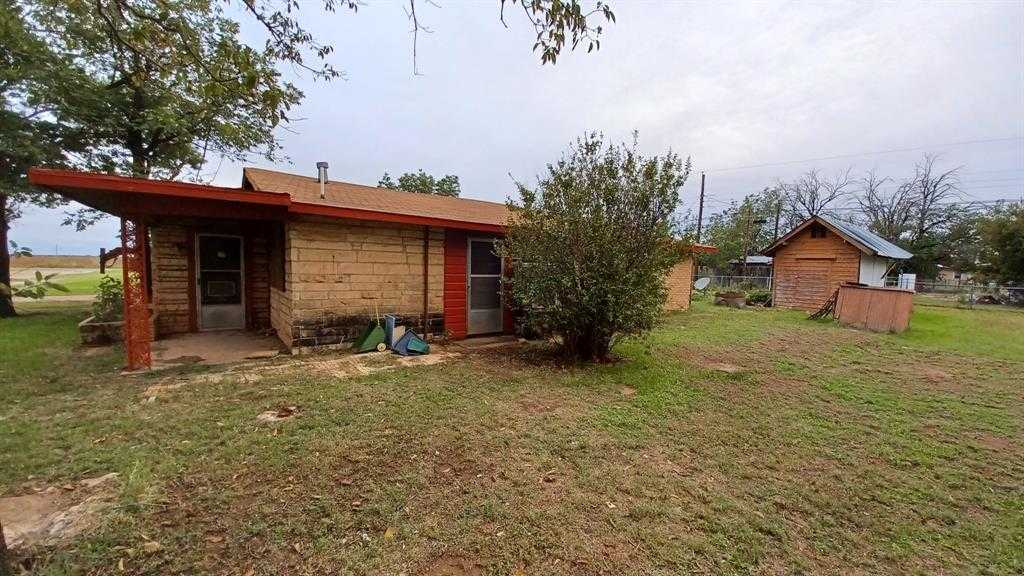 photo 3: 1504 11th Street, Paducah TX 79248